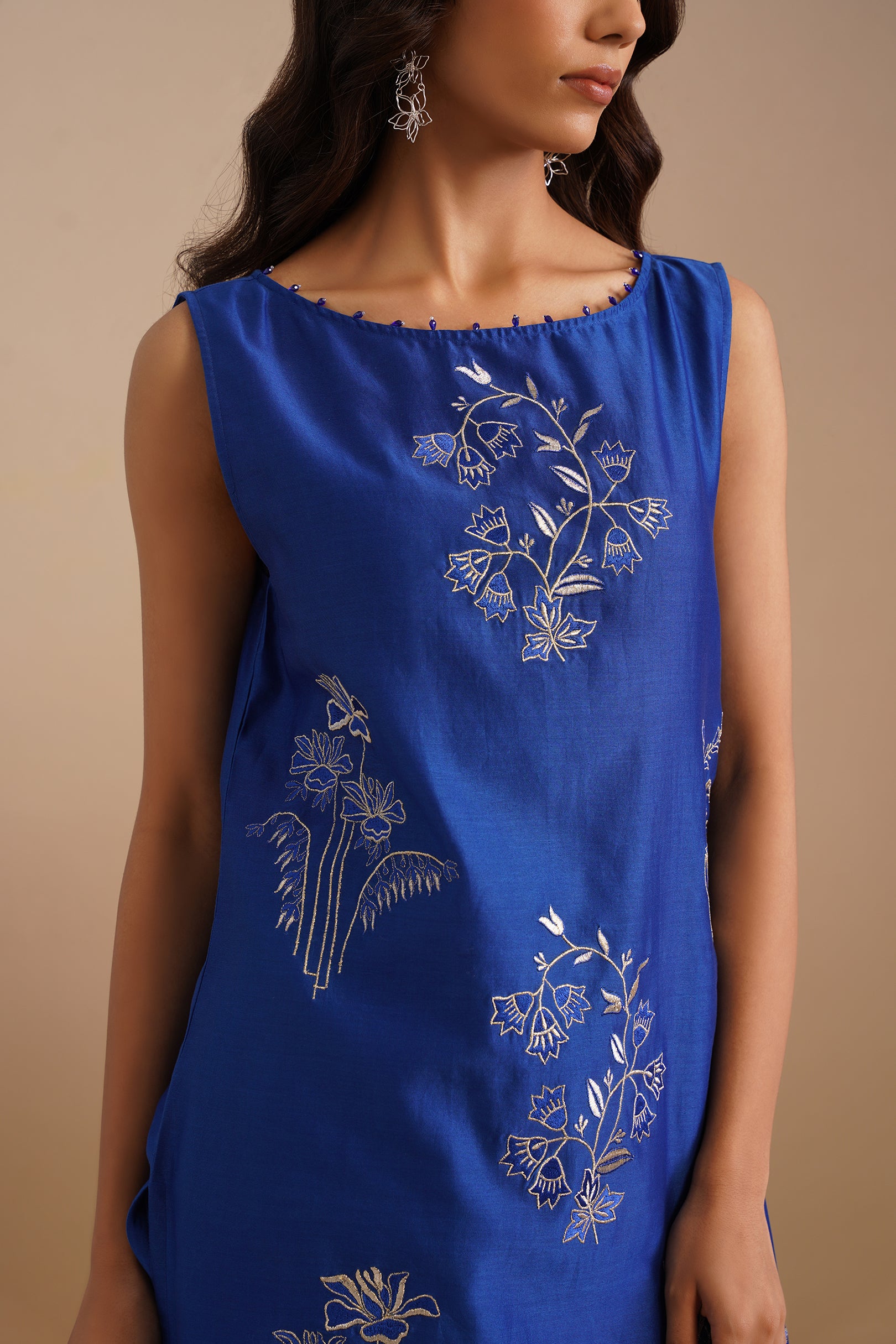 Boat Neck Embroidered Sleeveless Kurta with Flared Pants