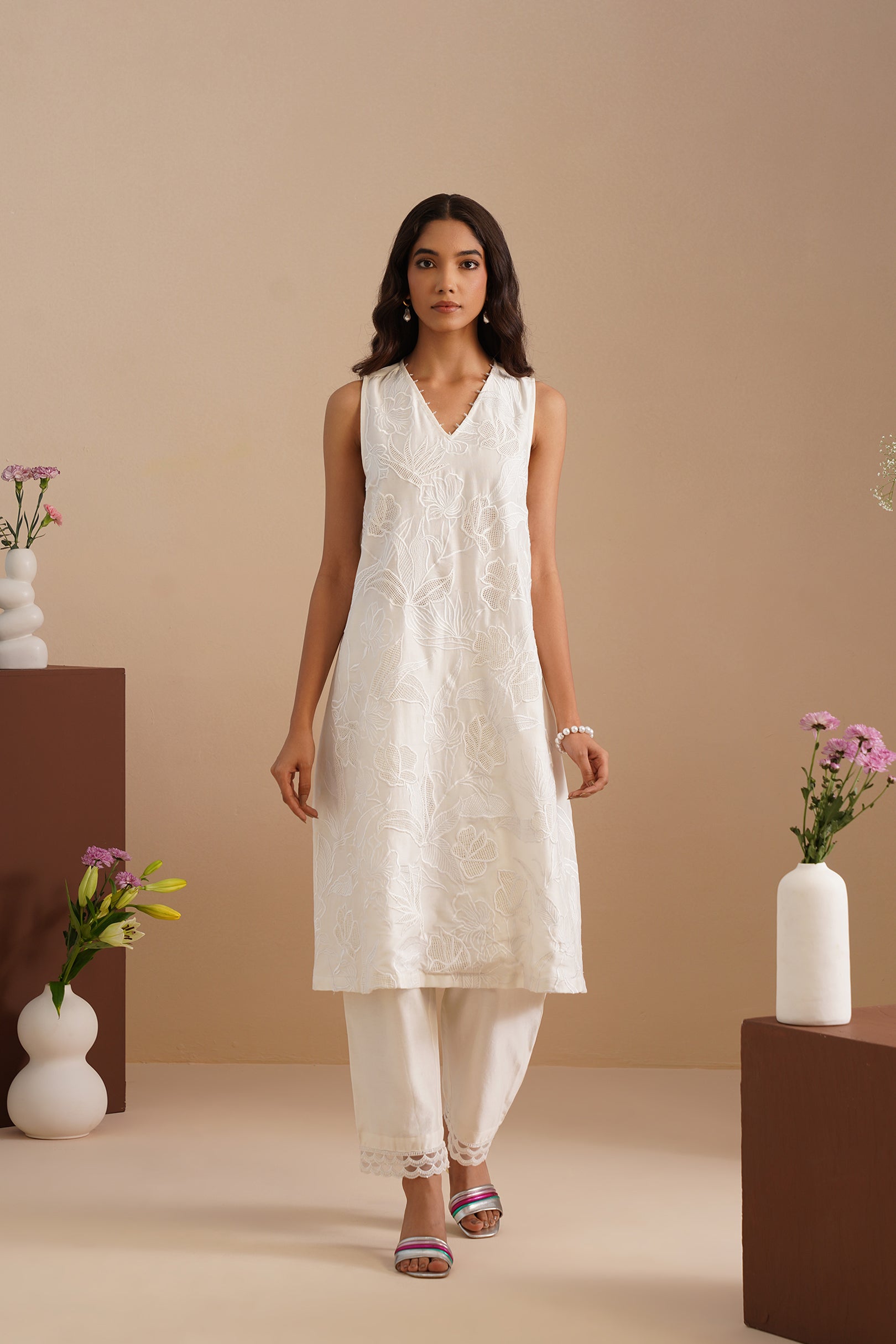 V-Neck Mesh insert Kurta with Pants