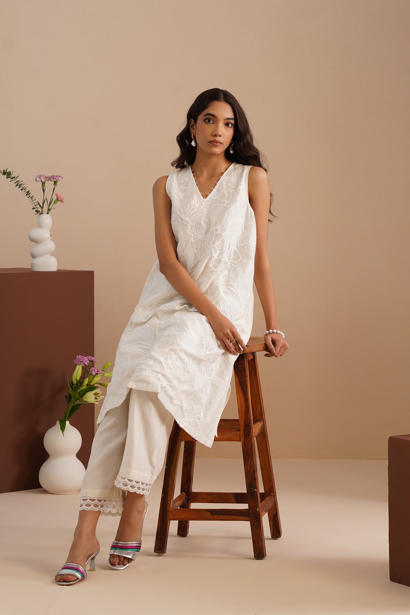V-Neck Mesh insert Kurta with Pants
