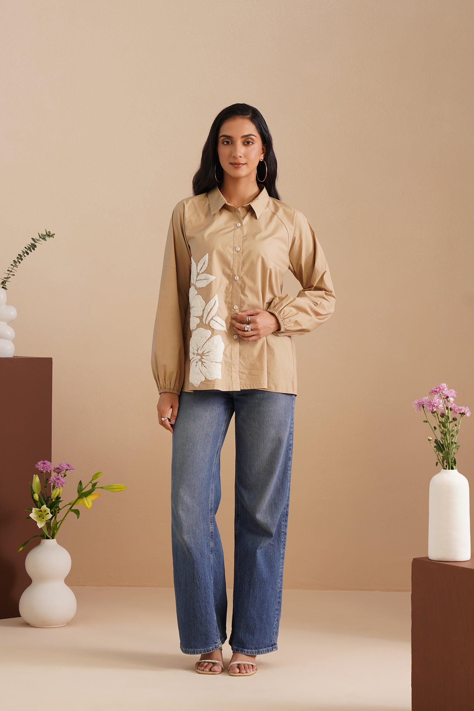 Raglan Sleeve Poplin Shirt With Embroidered Motifs