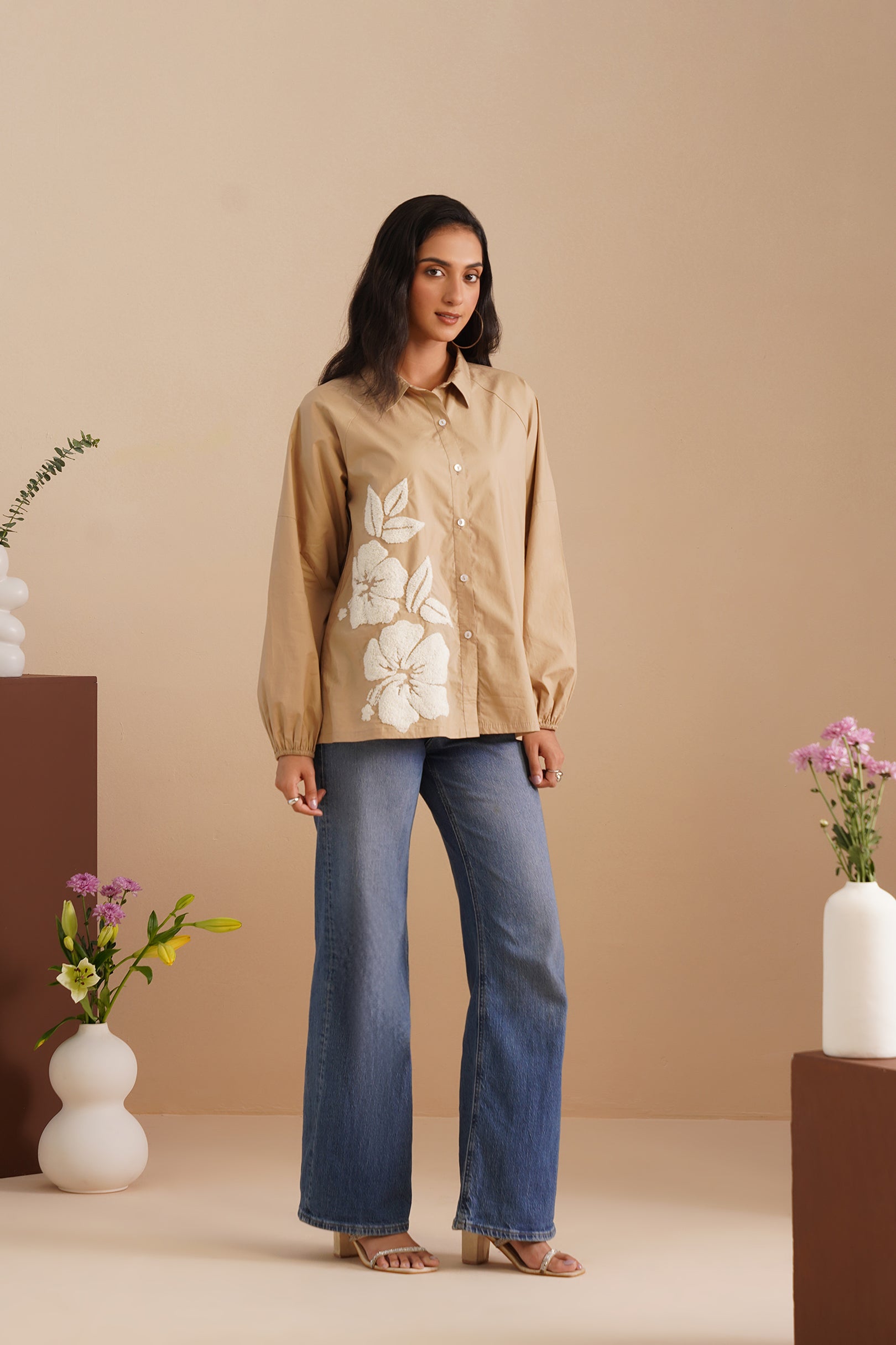 Raglan Sleeve Poplin Shirt With Embroidered Motifs