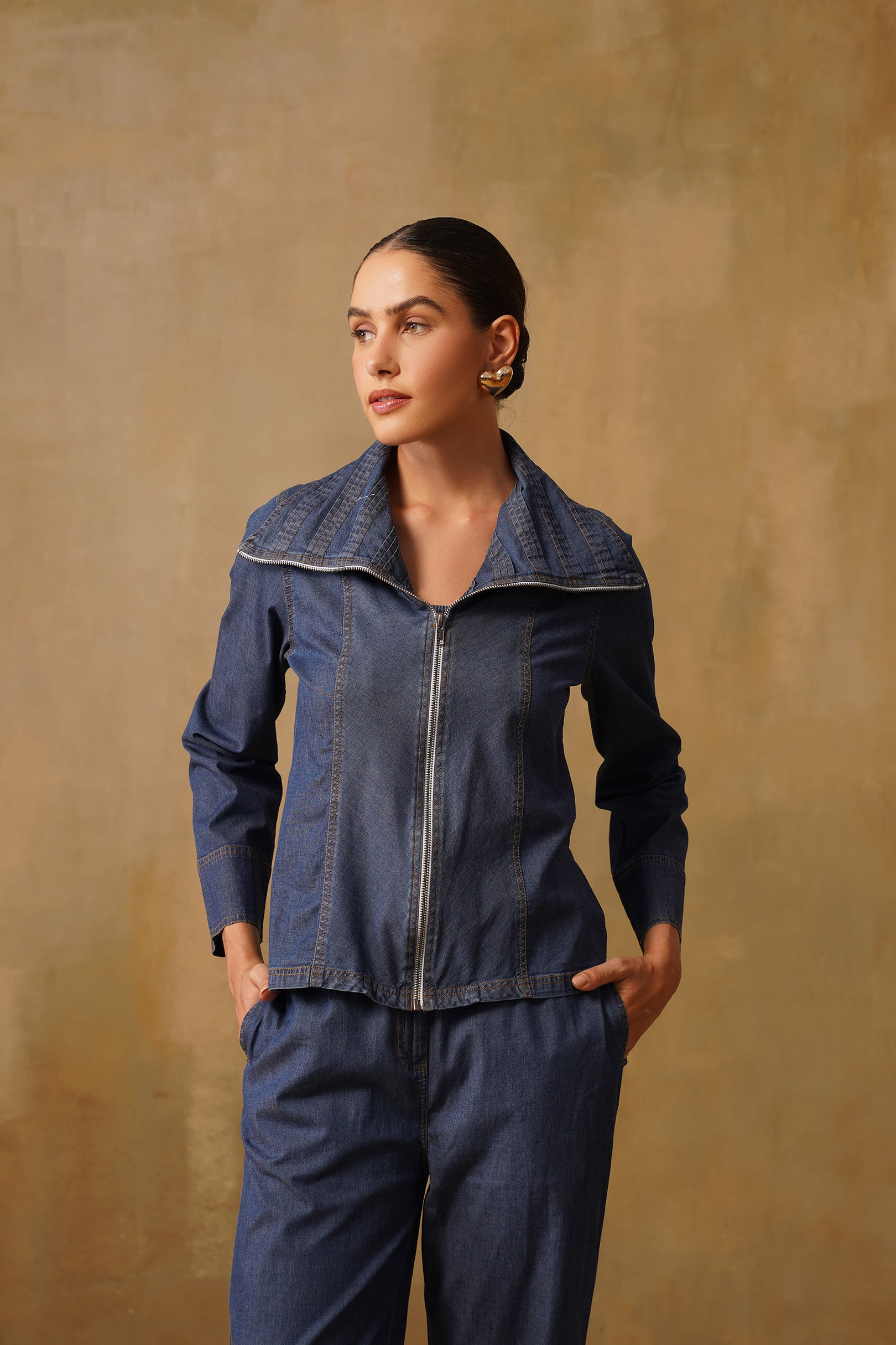 Pleated Wide Collar Denim Set