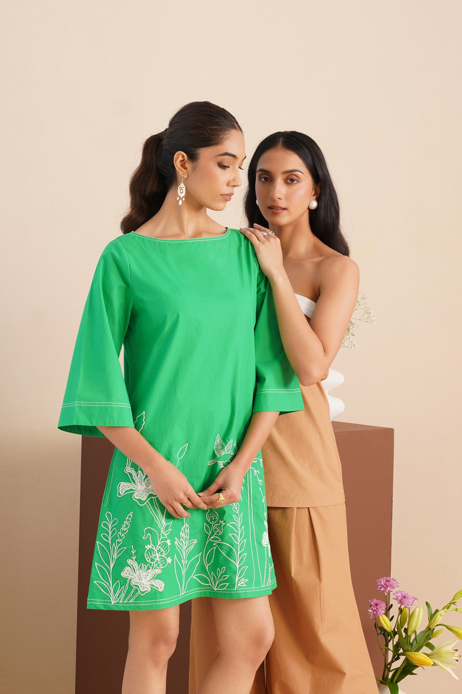 Poplin Boat Neck Box Dress