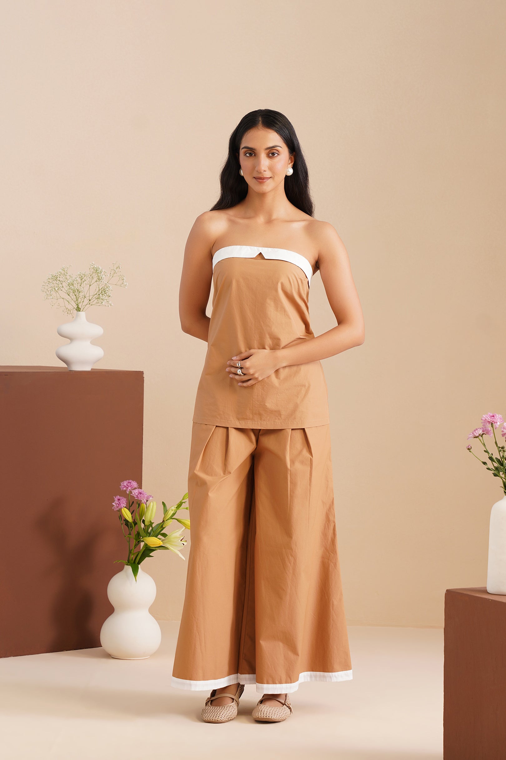 Dual Tone Poplin Corset With Wide-leg Pants