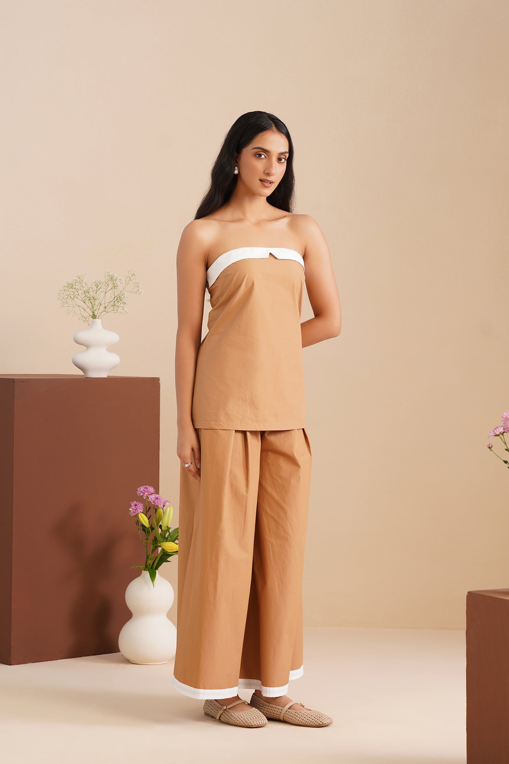 Dual Tone Poplin Corset With Wide-leg Pants
