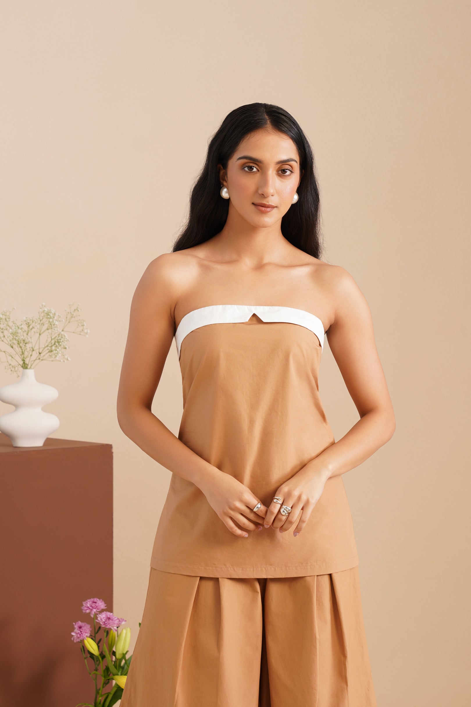 Dual Tone Poplin Corset With Wide-leg Pants